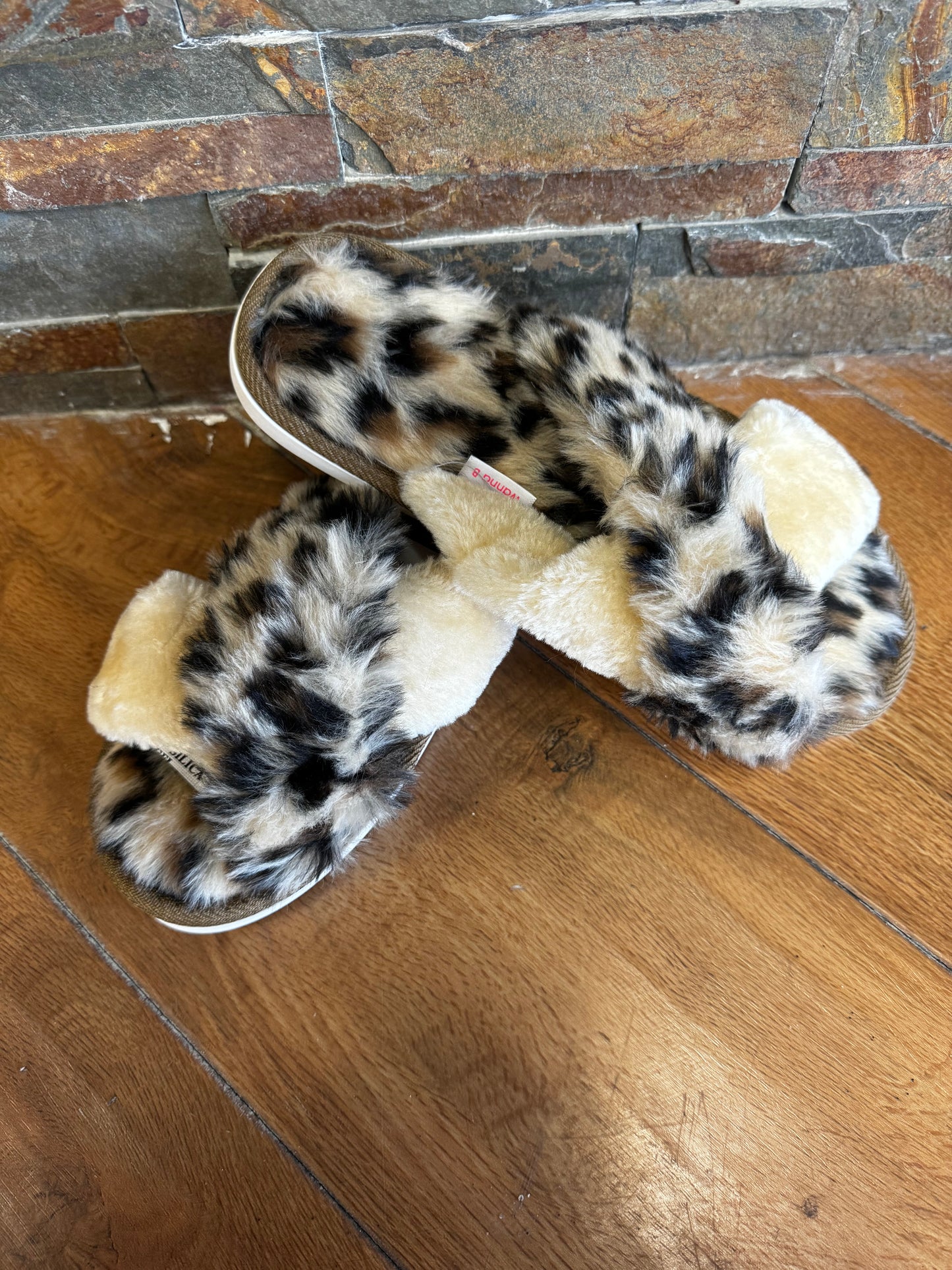 Leopard Fuzzy Slippers